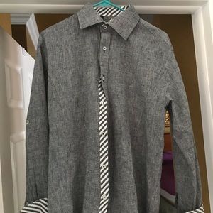 Men’s long sleeve button down shirt